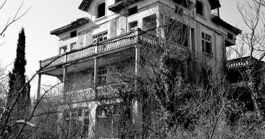 Congelier House